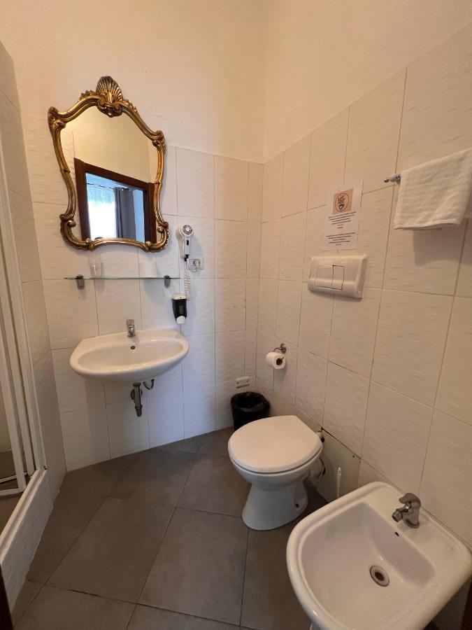 רומא Booking Inn Settembre 95 מראה חיצוני תמונה