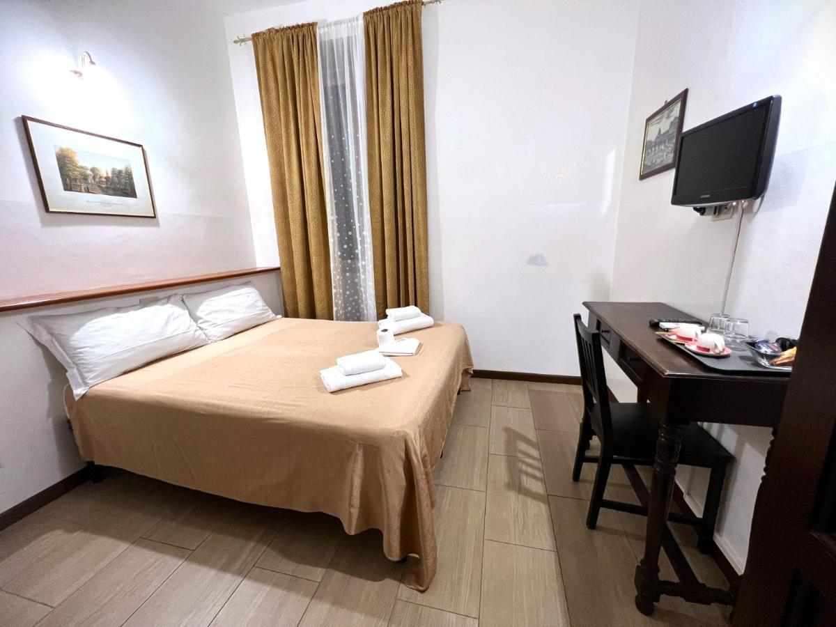 רומא Booking Inn Settembre 95 מראה חיצוני תמונה